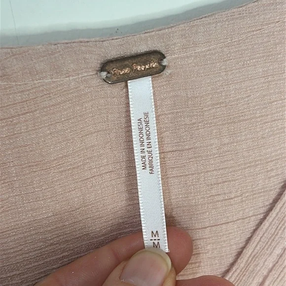 NWT FREE PEOPLE Check On It Light Pink Wrap Top Size Medium - Picture 6 of 16
